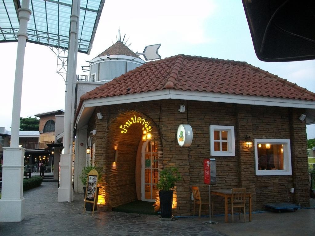 A Joy House - Kaset Nawamin City Bangkok Exterior photo